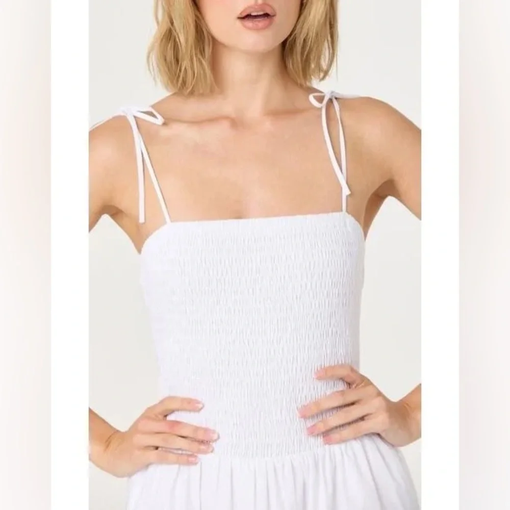 ASTR The Label Drop Smoked Midi Dress Size Medium White‎ NWOT - Picture 2 of 15